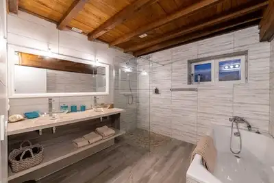 Image de Villa Bernoux, le charme bressan dans un cadre authentique, convivial et naturel