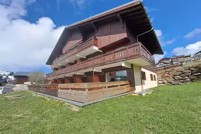 Image de Appartement lumineux, idéalement placé, à deux pas des pistes et des commerces!