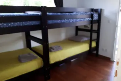 Image de Capbreton. Maison entre plages et forêts. Grand jardin arboré. 2 ch. 6 p.