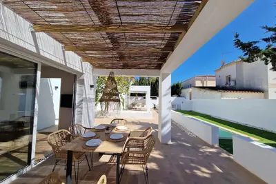 Image de Apartment with terrace and communal pool