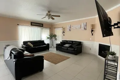 Image de Cozy Home in lovely Herriman