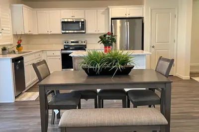 Image de Charming 4-bedroom house with Ac, WiFi in Lathrop