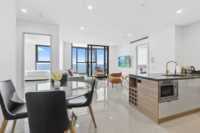 Image de Sky-High Suit with Ocean Views