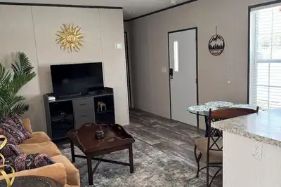 Image de Charming 2-bedroom cottage with Ac, WiFi in lovely Nokomis