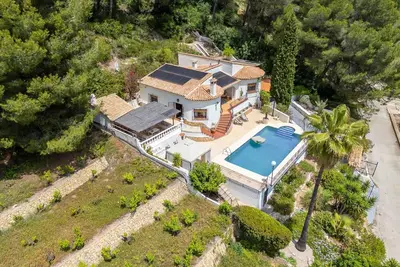 Image de Villa avec jardin et piscine privée à Alcalali