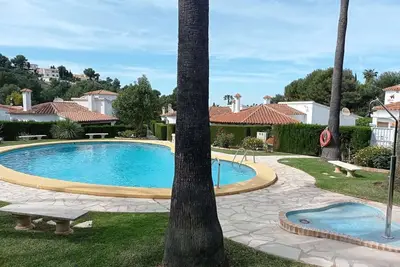 Image de Villa à Denia avec piscine près du parc Montgó