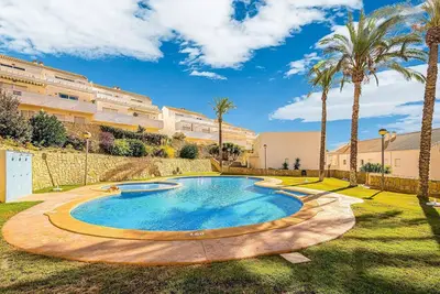Image de Bungalow à Orihuela Costa avec vue sur le coucher de soleil et piscine
