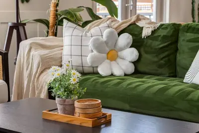 Image de This house is a 3 bedroom(s), 2. 5 bathrooms, located in Calgary, Ab.