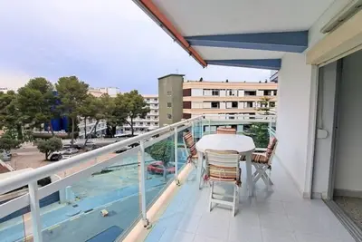 Image de Appartement familial à Salou avec Wi-Fi à 300m de la plage