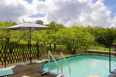 Image de Gîte à La Roque-Gageac avec piscine privative, 3 chambres