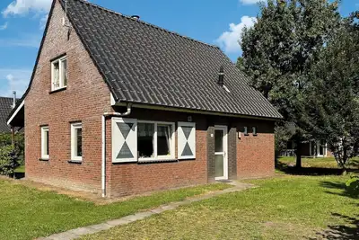 Image de Detached bungalow for 6 persons