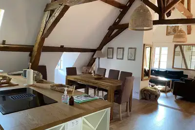 Image de Aux 3 Maillets 2. Très bel appartement dans une maison du XVIè.