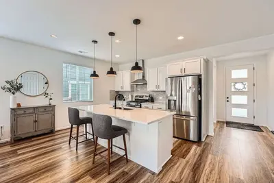 Image de New home near Dia!