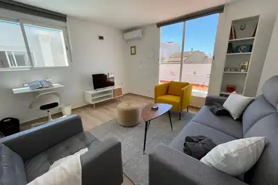 Image de More then a bright studio