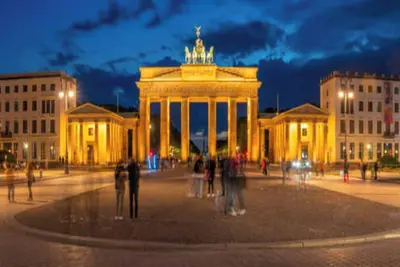 Image de Newly Built 4br Apartment with City Views in Berlin’s Top Shopping District