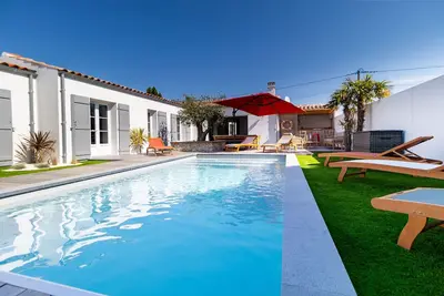 Image de La Dionysienne piscine privée