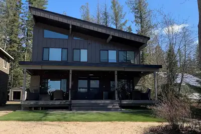 Image de Sandy beach & pickleball court on beautiful Priest Lake!