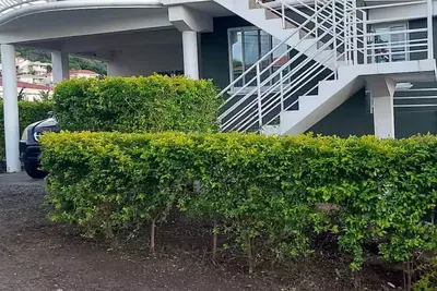 Image de Newly constructed luxury apartment. -Pristine Stay-
