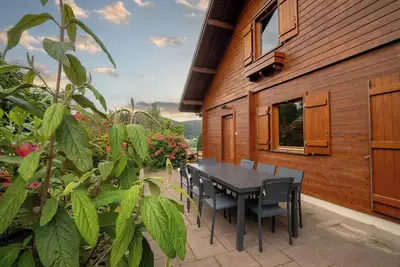 Image de Chalet Ô Gustav, vue montagne, au calme, 8p