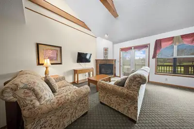 Image de 2br Adventure Hub Near Lake Tansi