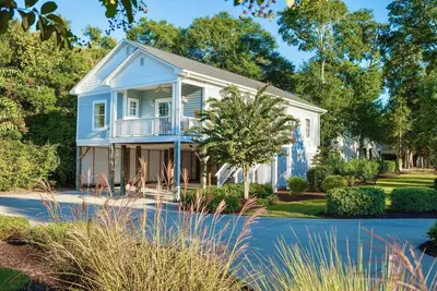 Image de Wyndham at The Cottages - 3br Suite - Sleeps 10 - Resort Pools, & Beach Access