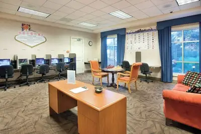 Vegas Condo Retreat: 1br/1ba, 2 Beds
