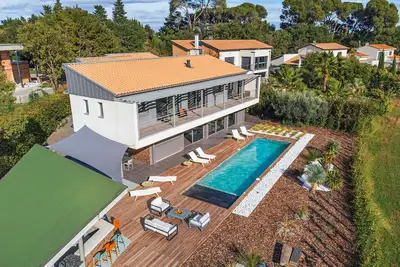 Image de Villa Luxe | Vue sur Golf & Piscine Privée