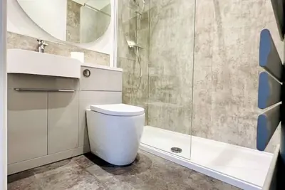 Modern 2-bed house  in Blyth centre  with two bedrooms and two bathrooms