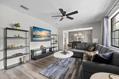 Stay Classy in a Spacious Home w/an Elegant Touch