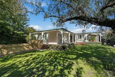 Image de Greytown Park Villa - Wairarapa Holiday Home