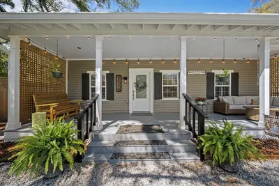 Image de Precious 1-bedroom Cottage in Midtown Mobile Recently renovated with fenced yard