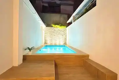 Image de 6-Suite Oasis, Private Pool, Staff & Breakfast Prep + Free Bonus - Sleeps 14