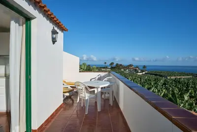 Image de Terrazas Malpaís 7 Apartment inside of banana plantation with ocean view