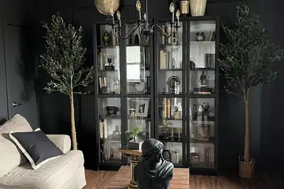 Image de Apollo's Place