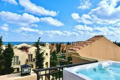 Image de Fancy villa @ mountain view north coast