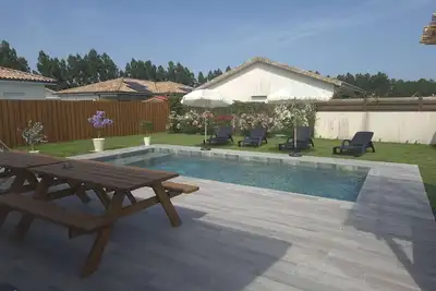 Image de Maison cosy avec piscine 6-8 pers Parentis en Born