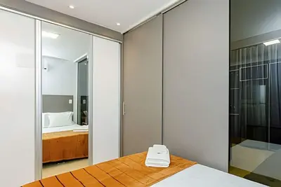 Image de Studio Premium para 4 pessoas com ar e lava e seca