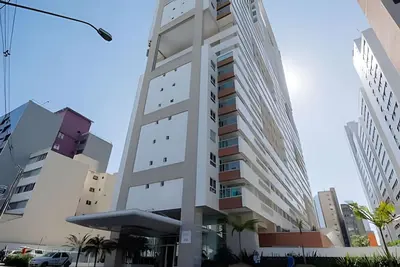 Image de Lindo Studio com mesa office no LifeSpace Curitiba