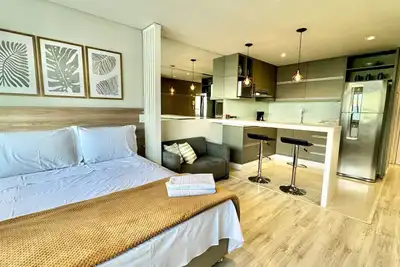 Image de Studio Premium, condomínio clube Lifespace Batel