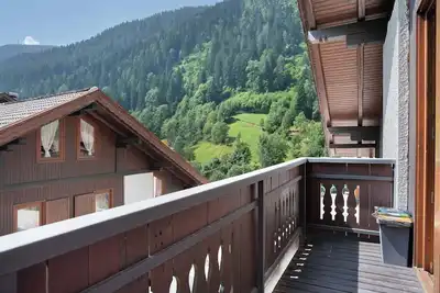 Image de Appartement 'Trilocale 4' avec jardin partagé, balcon et Wi-Fi