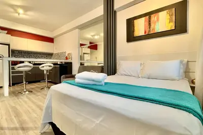 Image de Clean e Moderno Studio no Lifespace Curitiba Batel