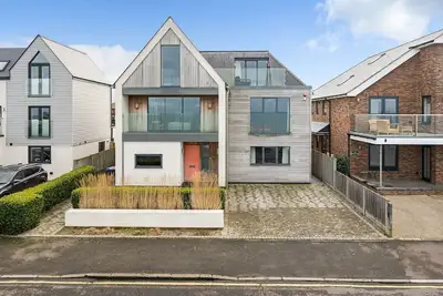 Image de Whitstable | 4 bd | Pool | Games Room | Cinema