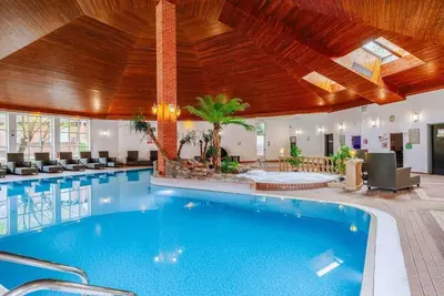 Image de 2 Comfy Rooms w/ Spa Treatments, Solarium & Cosy Atmosphere - Ideal for Families