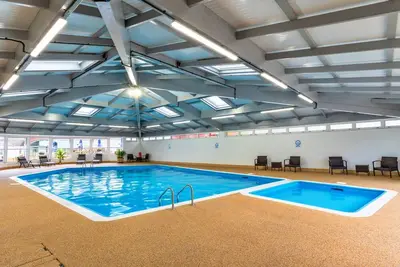 Image de Chalet acceptant les animaux domestiques à Torpoint, Sans dépôt
