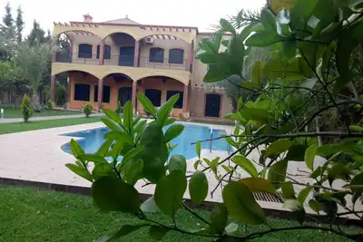 Image de Traditionnel, Calme et Confort – Louez Notre Villa d’Exception