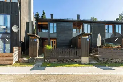 Image de Family-friendly townhouse in quiet surroundings