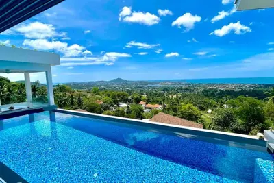 Image de Modern 3-bedroom villa with private pool, stunning views, and privacy