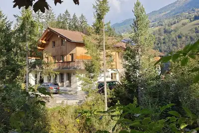 Image de Cozy, family-run inn in the hiking area of the Hohe Tauern National Park
