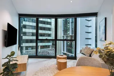 Image de Skytower Sojourn Urban Comfort by Brisbane River