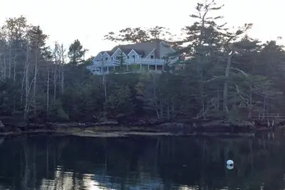 Image de Cove Point House - Water Views of Decker's Cove!